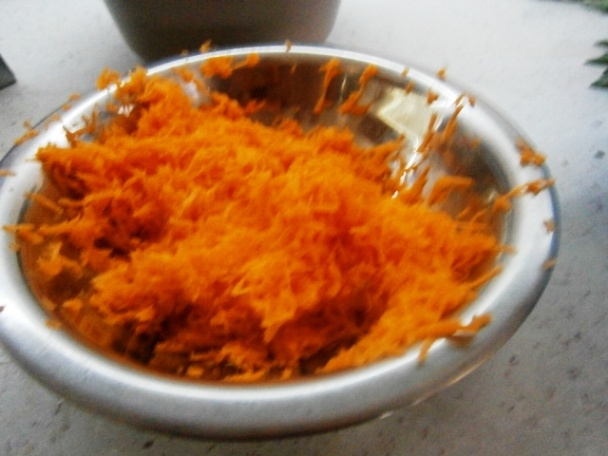 Mrkvový koláč s lieskovými orechmi (fotorecept) - obrázok 2