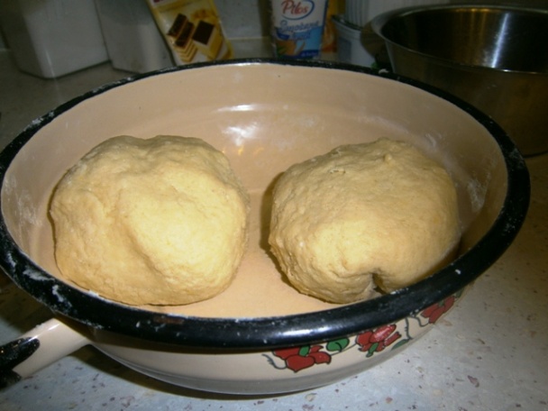 Linecký koláč plnený tvarohom a čokoládou (fotorecept) - obrázok 2