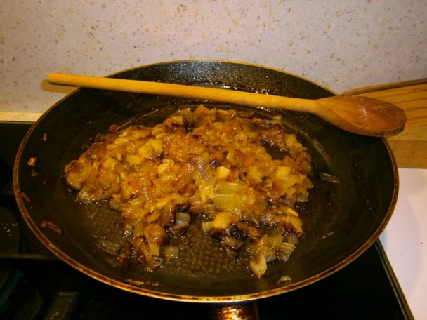 Zemiakové guľky plnené údeným mäsom s kyslou kapustou (fotorecept) - obrázok 6