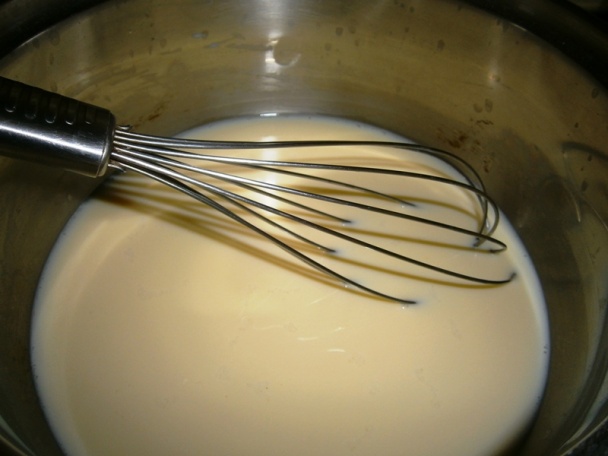 Kysnuté koláče s tvarohovo-pudingovo-banánovou plnkou (fotorecept) - obrázok 2