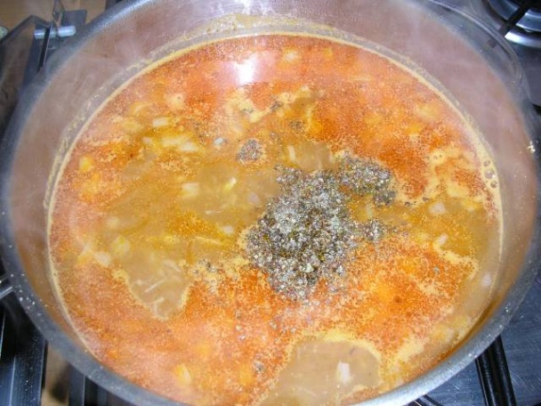 Falošný guláš – zemiaková polievka (fotorecept) - obrázok 6