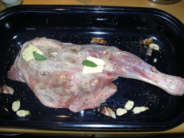 Jednoduché pečené jahňacie stehno (fotorecept) - obrázok 5