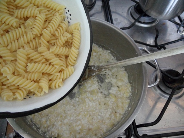 Šťavnaté cestoviny s tvarohom na sladko (fotorecept) - obrázok 6