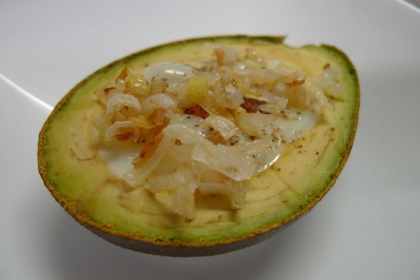 Vajíčko zapečené v avokáde (fotorecept) - obrázok 3