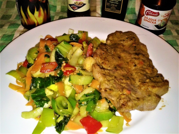 Dusená pak choi s bravčovou krkovičkou (fotorecept) - obrázok 6