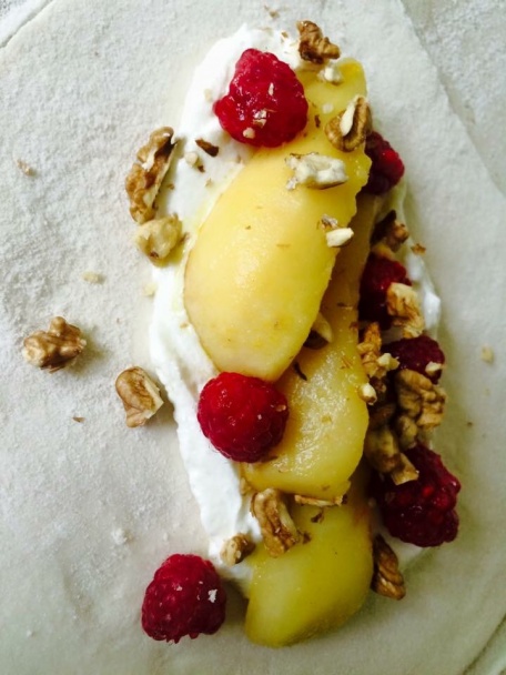 Závin s čerstvými malinami a marinovanými hruškami (fotorecept) - obrázok 3