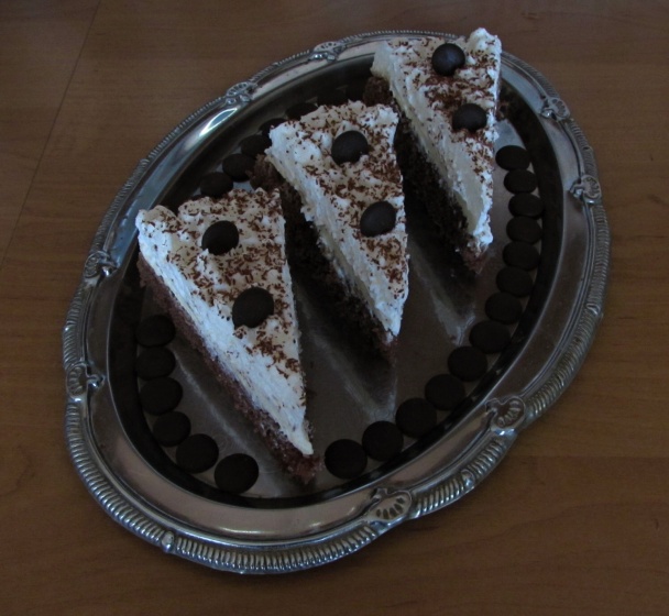 Kakaové rezy plnené tvarohovým dezertom (fotorecept) - obrázok 8