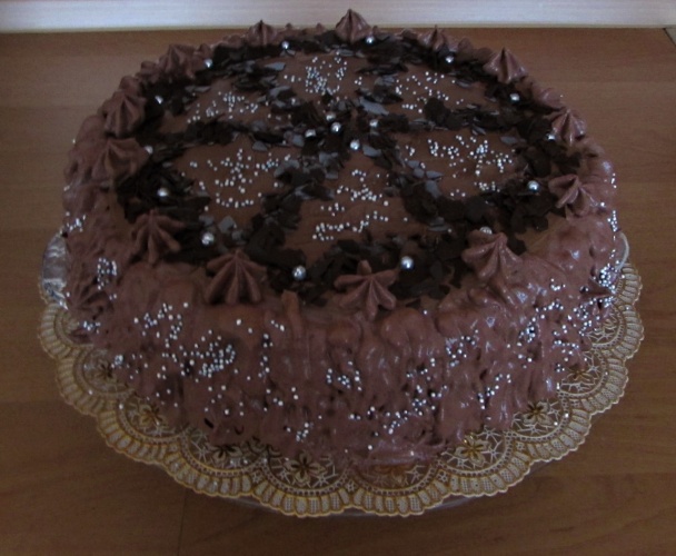 Orechová torta s parížskym krémom a šľahačkou (fotorecept) - obrázok 13