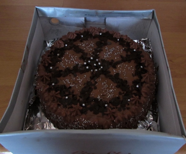 Orechová torta s parížskym krémom a šľahačkou (fotorecept) - obrázok 14