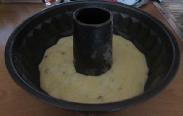 Mramorová bábovka s hrozienkami (fotorecept) - obrázok 3