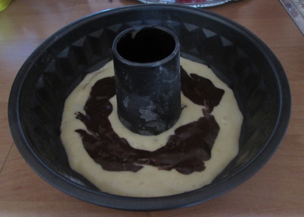 Mramorová bábovka s hrozienkami (fotorecept) - obrázok 4