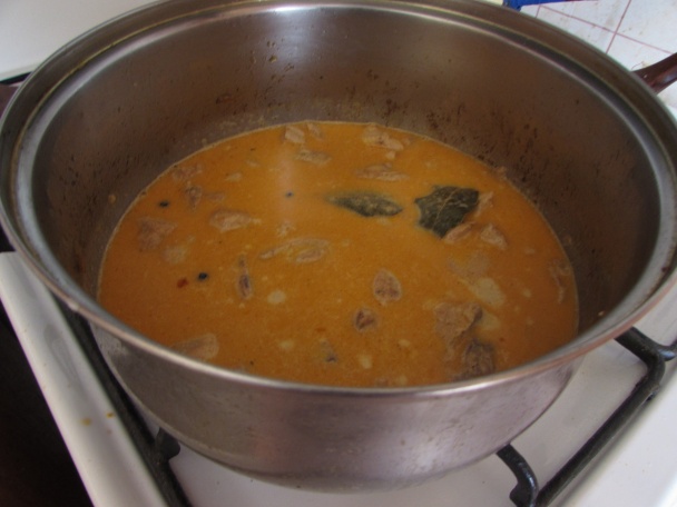 Kurací perkelt s cestovinou (fotorecept) - obrázok 5