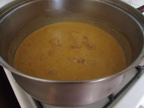 Kurací perkelt s cestovinou (fotorecept) - obrázok 7