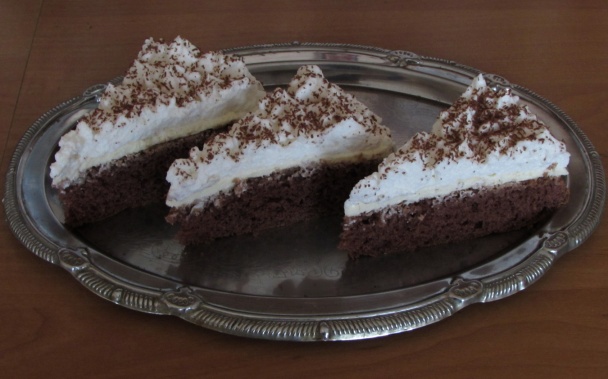 Vanilkovo-kakaové rezy so šľahačkou (fotorecept) - obrázok 6