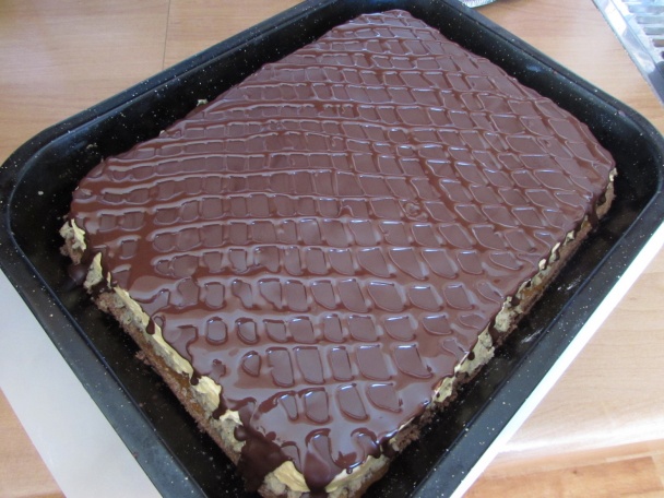 Orechovo-karamelový zákusok (fotorecept) - obrázok 13