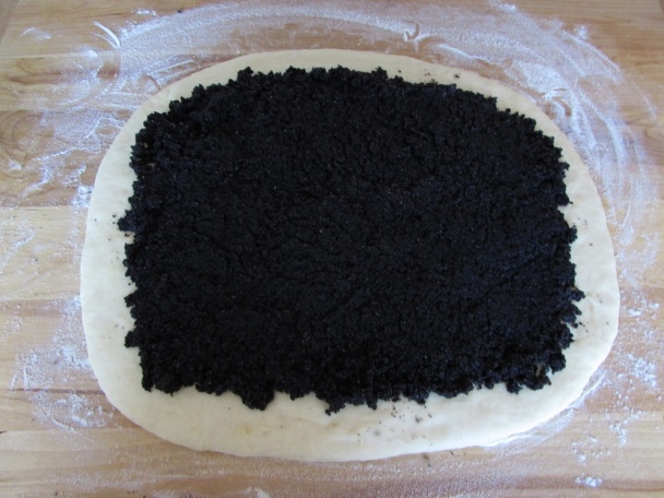 Makový závin s jablkami - obrázok 4