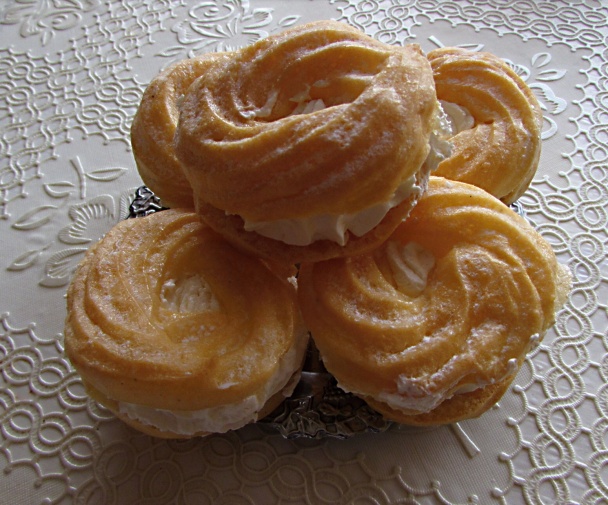 Venčeky so šľahačkou - obrázok 3