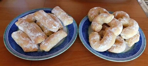 Smotanovo-tvarohové rolky a rožky (fotorecept) - obrázok 7