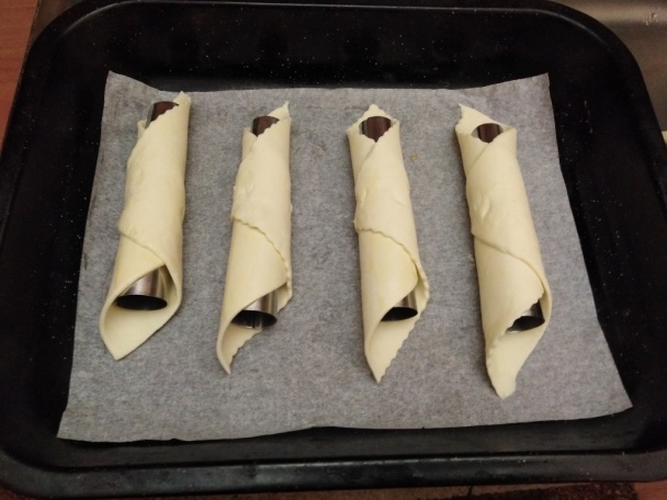 Šatôčky plnené vanilkovým krémom (fotorecept) - obrázok 6