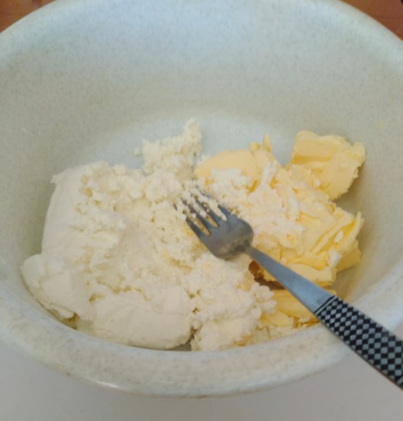 Rožky z tvarohového cesta (fotorecept) - obrázok 1