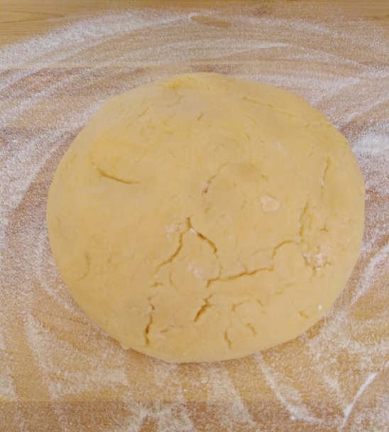 Jablkovo-orechové pité v okrúhlej forme (fotorecept) - obrázok 2