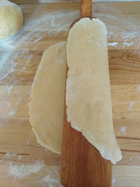 Jablkovo-orechové pité v okrúhlej forme (fotorecept) - obrázok 5