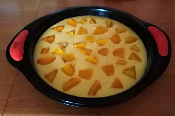 Smotanový koláčik s broskyňami (fotorecept) - obrázok 4