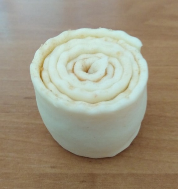 Škoricové zvitky z lístkového cesta (fotorecept) - obrázok 5