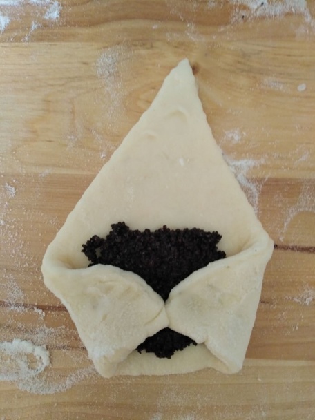 Makové rožky zo šľahačkového cesta (fotorecept) - obrázok 5