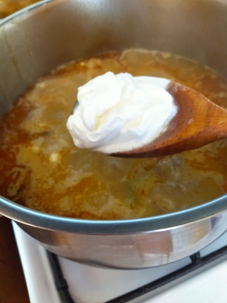 Bravčová krkovička so zeleninou na kyslej smotane (fotorecept) - obrázok 8