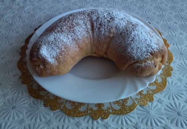 Tvarohový závin v okrúhlej forme (fotorecept) - obrázok 6
