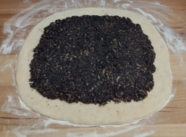 Jablkovo-makový závin zo šľahačkového cesta (fotorecept) - obrázok 8