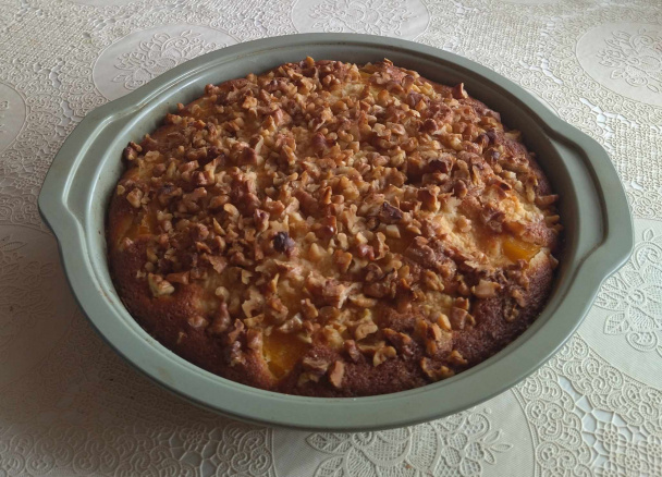 Broskyňovo-tvarohový koláč s orieškami navrchu (fotorecept) - obrázok 8