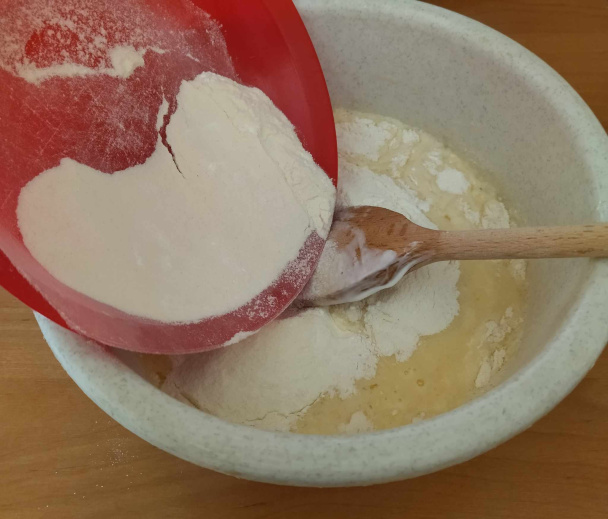 Jogurtová bábovka s medom (fotorecept) - obrázok 3