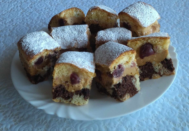 Strúhaný tvarohovo-višňový koláč (fotorecept) - obrázok 13