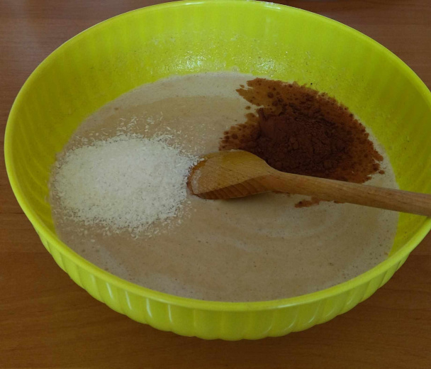 Perníkový koláč s orieškami (fotorecept) - obrázok 1