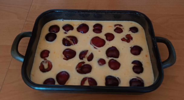 Čerešňová bublanina s pridaním pudingu (fotorecept) - obrázok 6