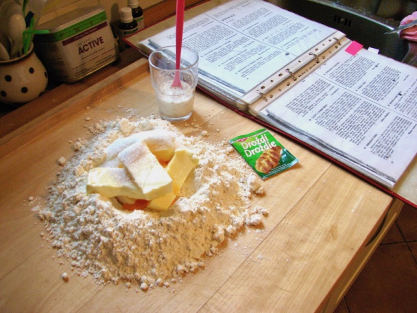 Bratislavské rožky, slávne prešporské bajgle alebo záviny (fotorecept) - obrázok 7