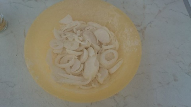 Cibuľová krémová polievka - obrázok 8