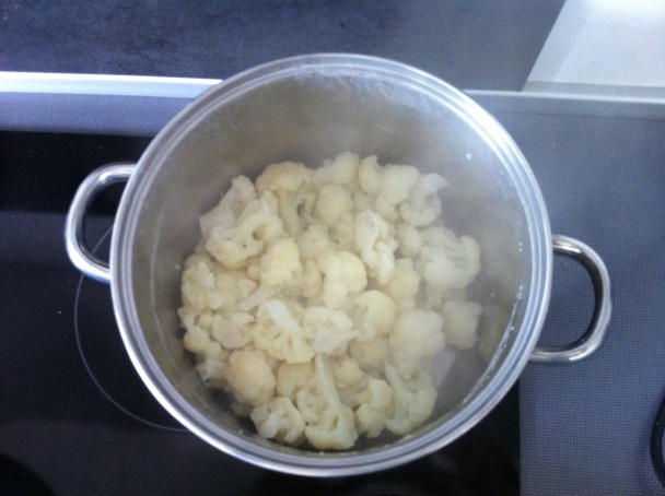 Zapekaný karfiol s olivami a syrom (fotorecept) - obrázok 3