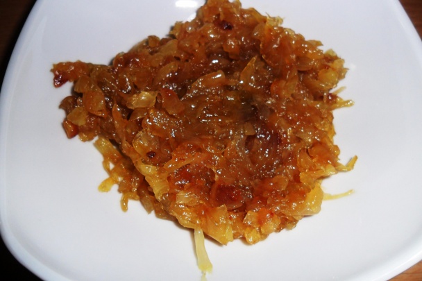 Koláč s karamelizovanou cibuľou (fotorecept) - obrázok 6