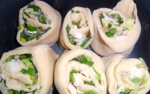 Chlieb s jarnou cibuľkou (fotorecept) - obrázok 7