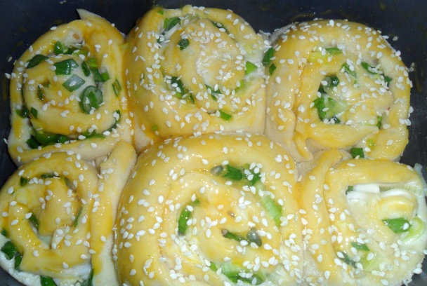 Chlieb s jarnou cibuľkou (fotorecept) - obrázok 9