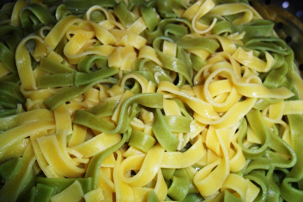 Cestoviny s paradajkami (fotorecept) - obrázok 5