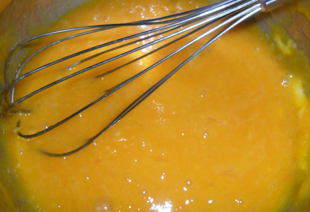 Žĺtkový koláč s vôňou levandule (fotorecept) - obrázok 6