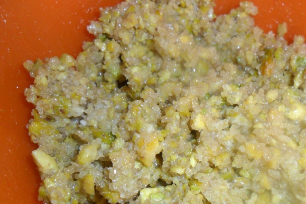 Nektarinky s pistáciami a ružová pena (fotorecept) - obrázok 3