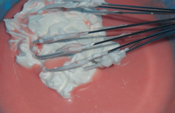 Nektarinky s pistáciami a ružová pena (fotorecept) - obrázok 10