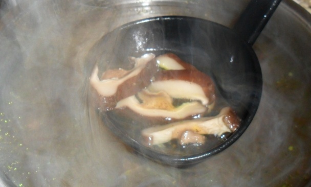 Polievka s miso, tofu a hubami (fotorecept) - obrázok 6