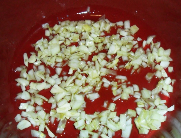 Zemiaky a hrášok so stratenými vajíčkami (fotorecept) - obrázok 2