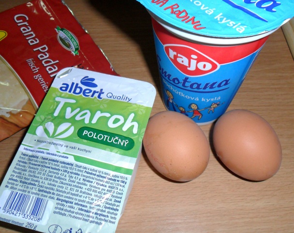 Hubový koláč s jarnou cibuľkou (fotorecept) - obrázok 9